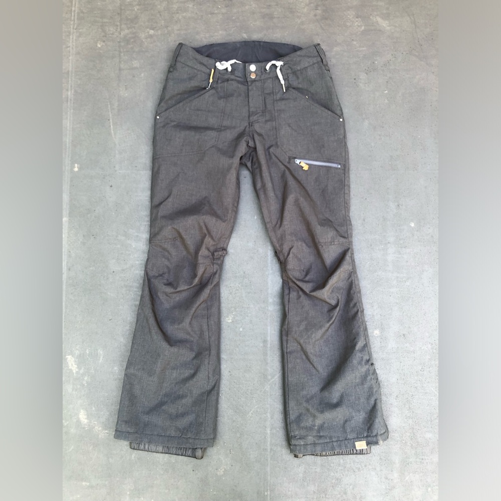 Women’s Medium Roxy Snow Pants